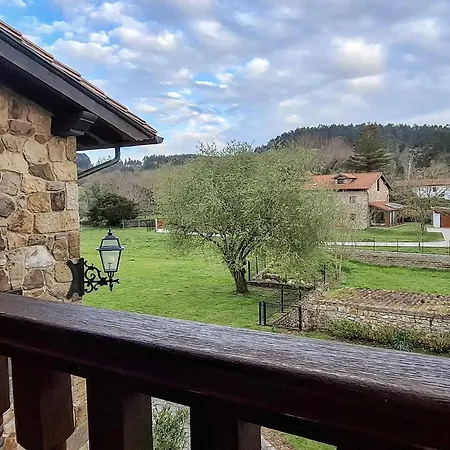 Santillana - Mijares 3000 Apartment